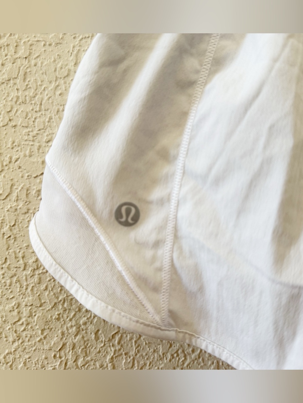 Lululemon Hotty Hot Shorts High Rise Athletic Athleisure Sporty Bone 6 - Picture 5 of 8